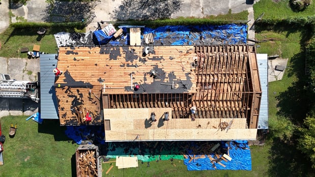 Images Valle's Roofing & Construction