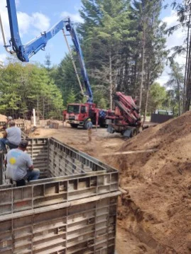 Ty&apos;s Concrete Pumping Logo