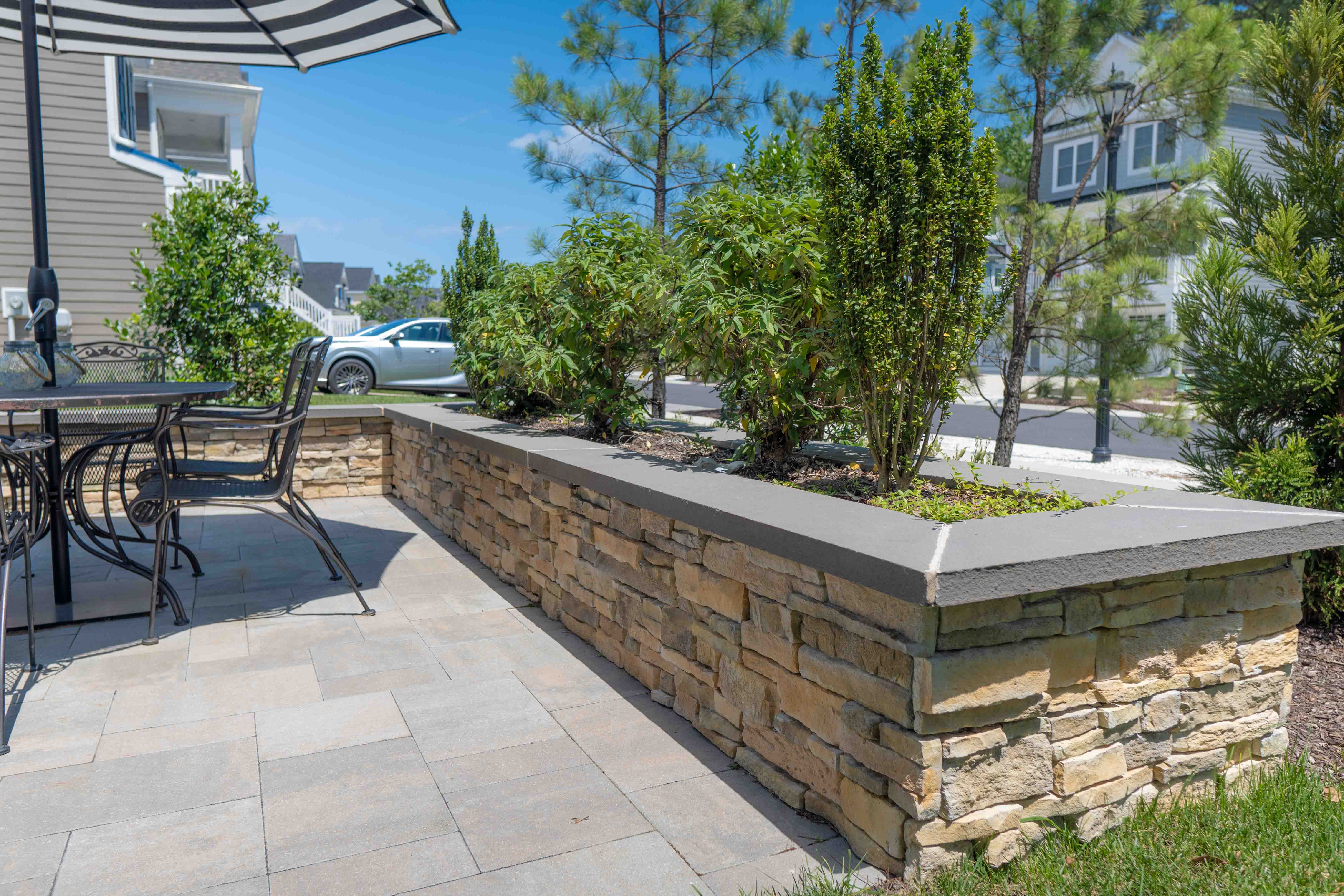 Elevate your outdoor space with our expertly crafted paver patios. Enjoy the perfect blend of durability, beauty, and versatility as you create a stunning foundation for your outdoor gatherings and relaxation.