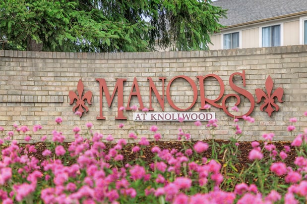 Images Manors at Knollwood