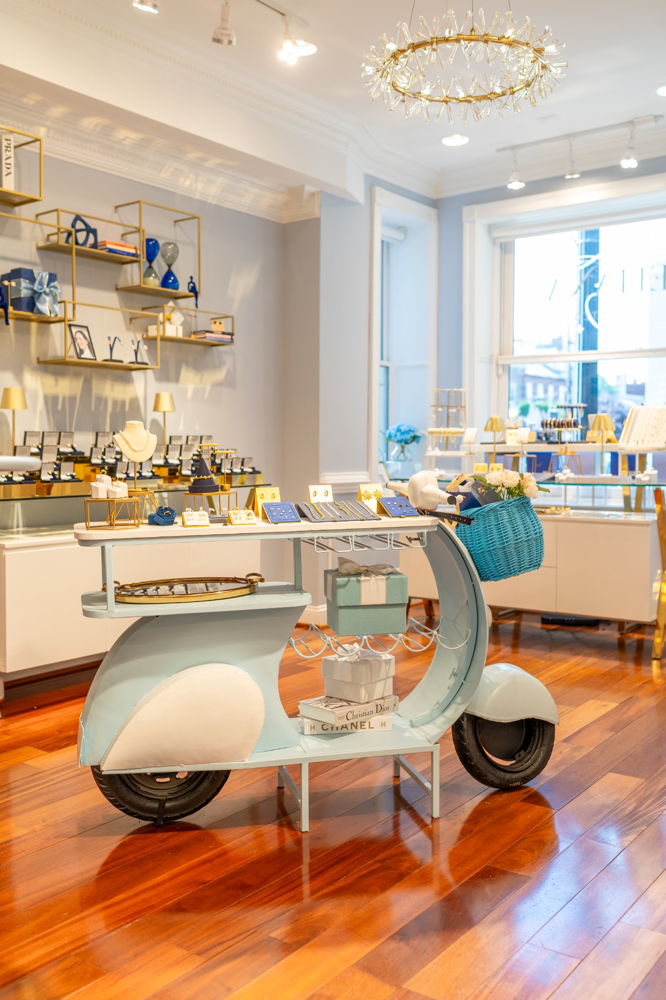 Step inside Eliana Curated in Alexandria, VA, and explore a thoughtfully designed jewelry boutique featuring fine jewelry and elegant displays.