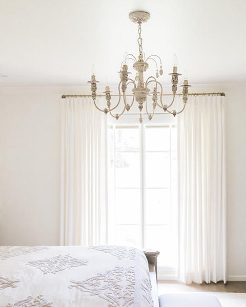 Let it shine in your space with beautiful drapery that brightens your home. Budget Blinds of Rockwal, Forney, Greenville, and Terrell can help match the perfect sheer shade to your design.