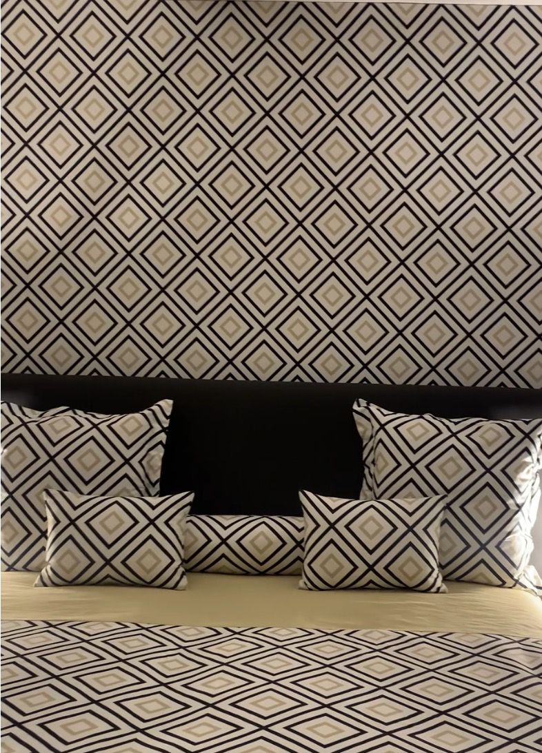 Atelier Kahlon, DEKORATION NACH MASS, Benderstr. 114 in Düsseldorf