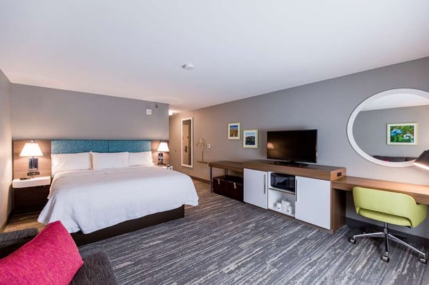 Images Hampton Inn Bismarck North