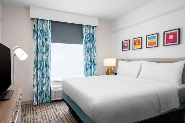 Images Hilton Garden Inn West Palm Beach Airport