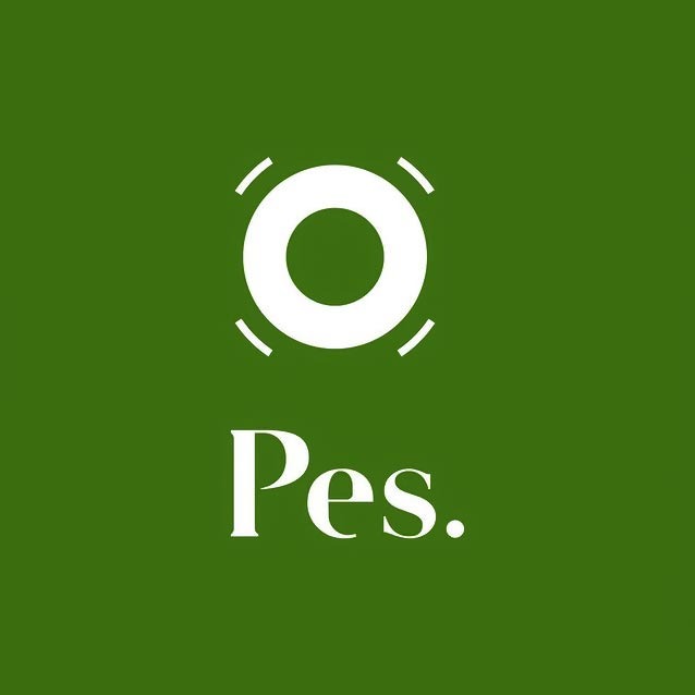 Pes. Logo