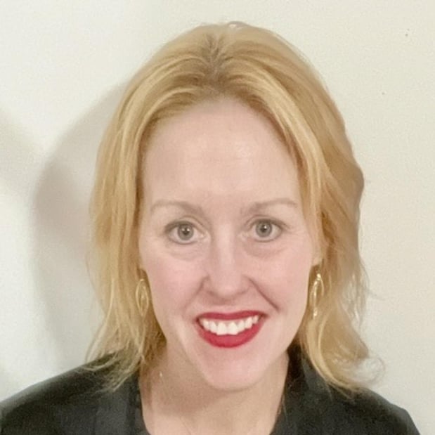 Images Sarah Zell, Counselor