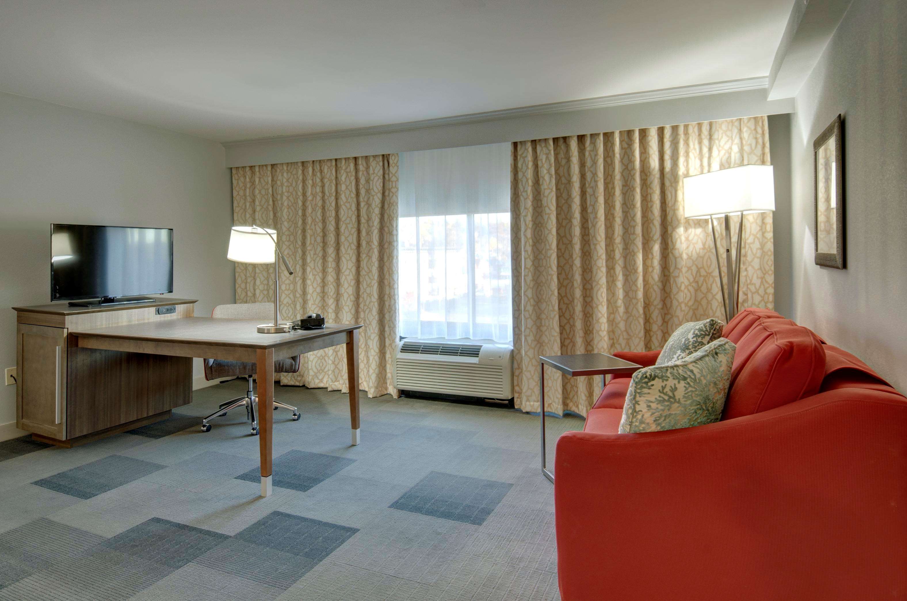 Hampton Inn & Suites Springfield/Downtown