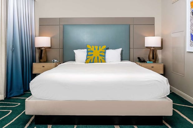 Images Embassy Suites by Hilton San Diego Bay Downtown