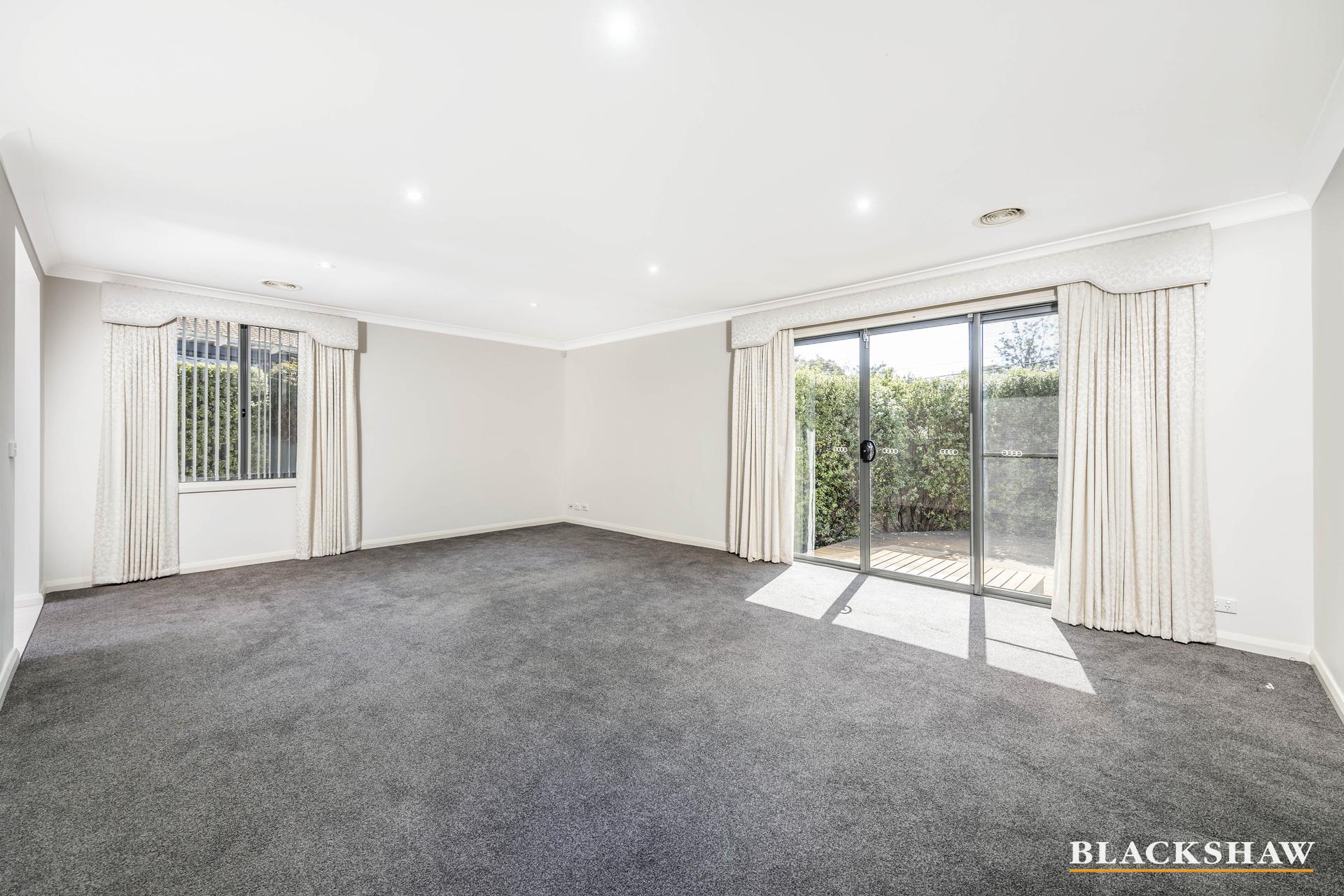 Images Blackshaw Real Estate Woden
