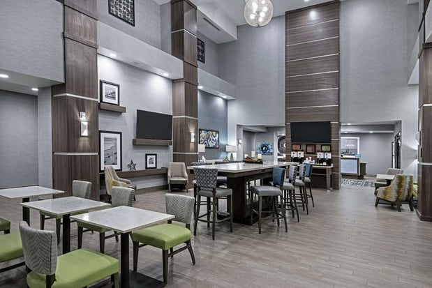 Images Hampton Inn & Suites Portland Corpus Christi