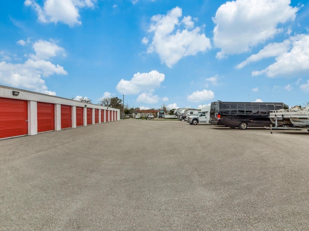 Images Storage King USA