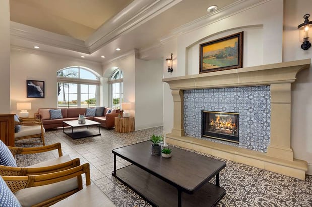 Images Hilton Garden Inn Carlsbad Beach