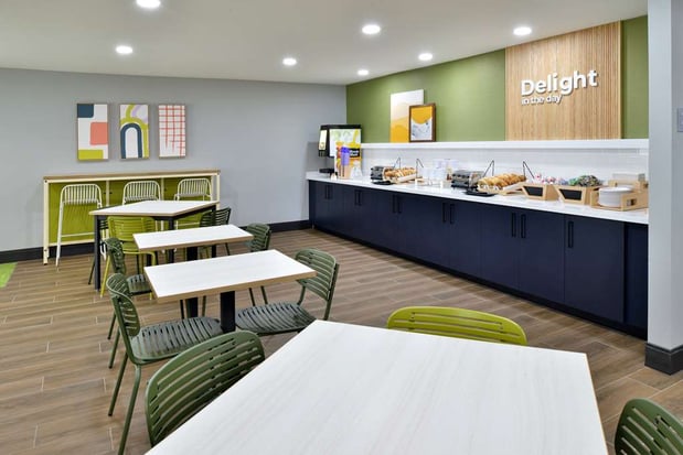 Images Spark by Hilton Dallas Medical District Love Field