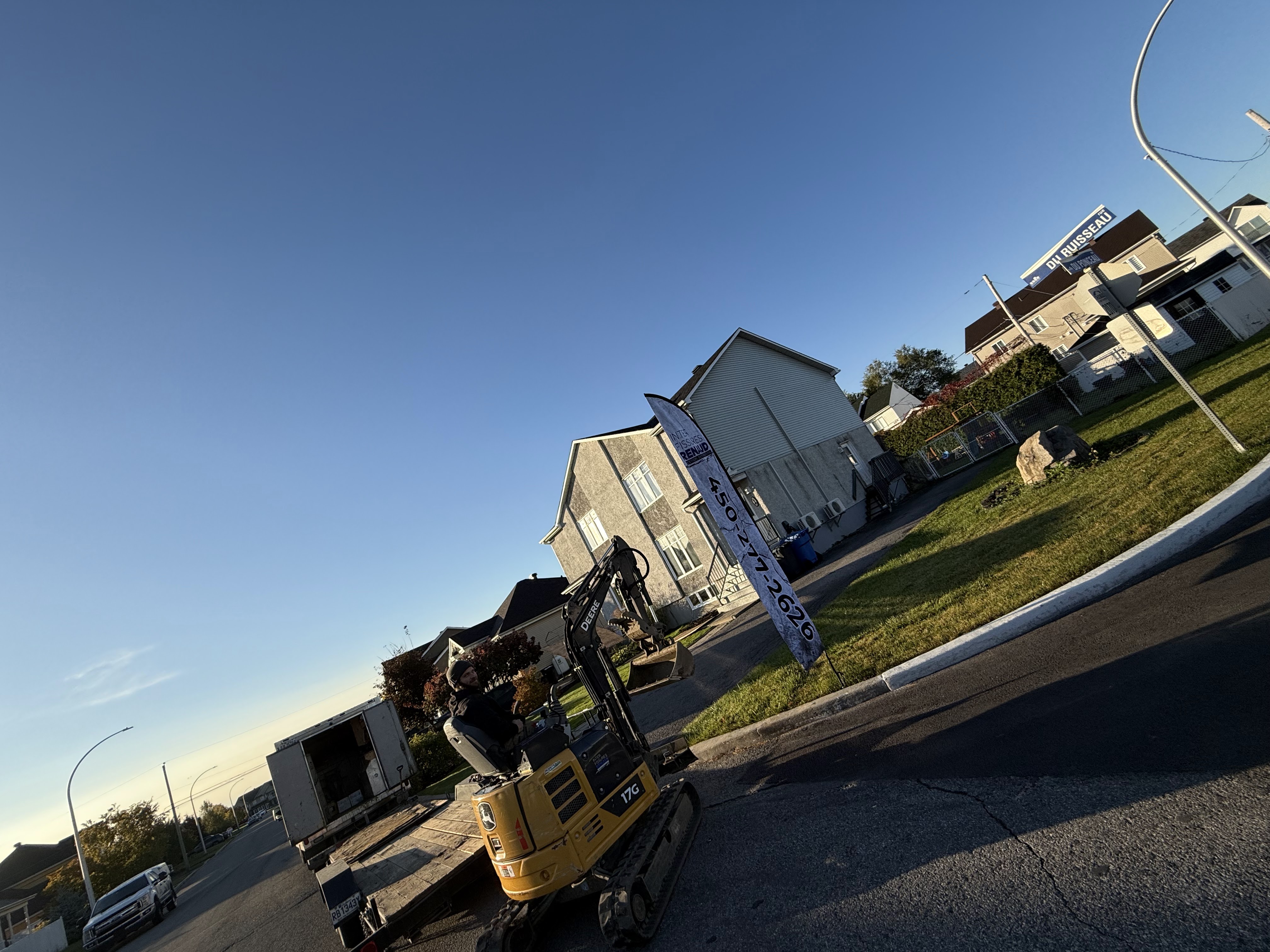 Images Inter-Fissures Renaud - Drain Français