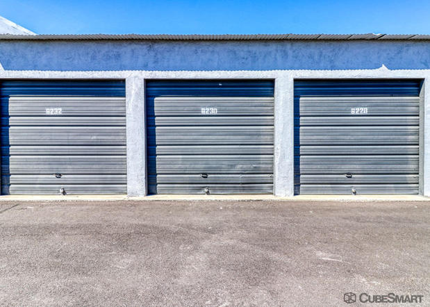 Images CubeSmart Self Storage