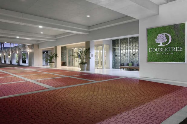 Images DoubleTree by Hilton Hotel at the Entrance to Universal Orlando