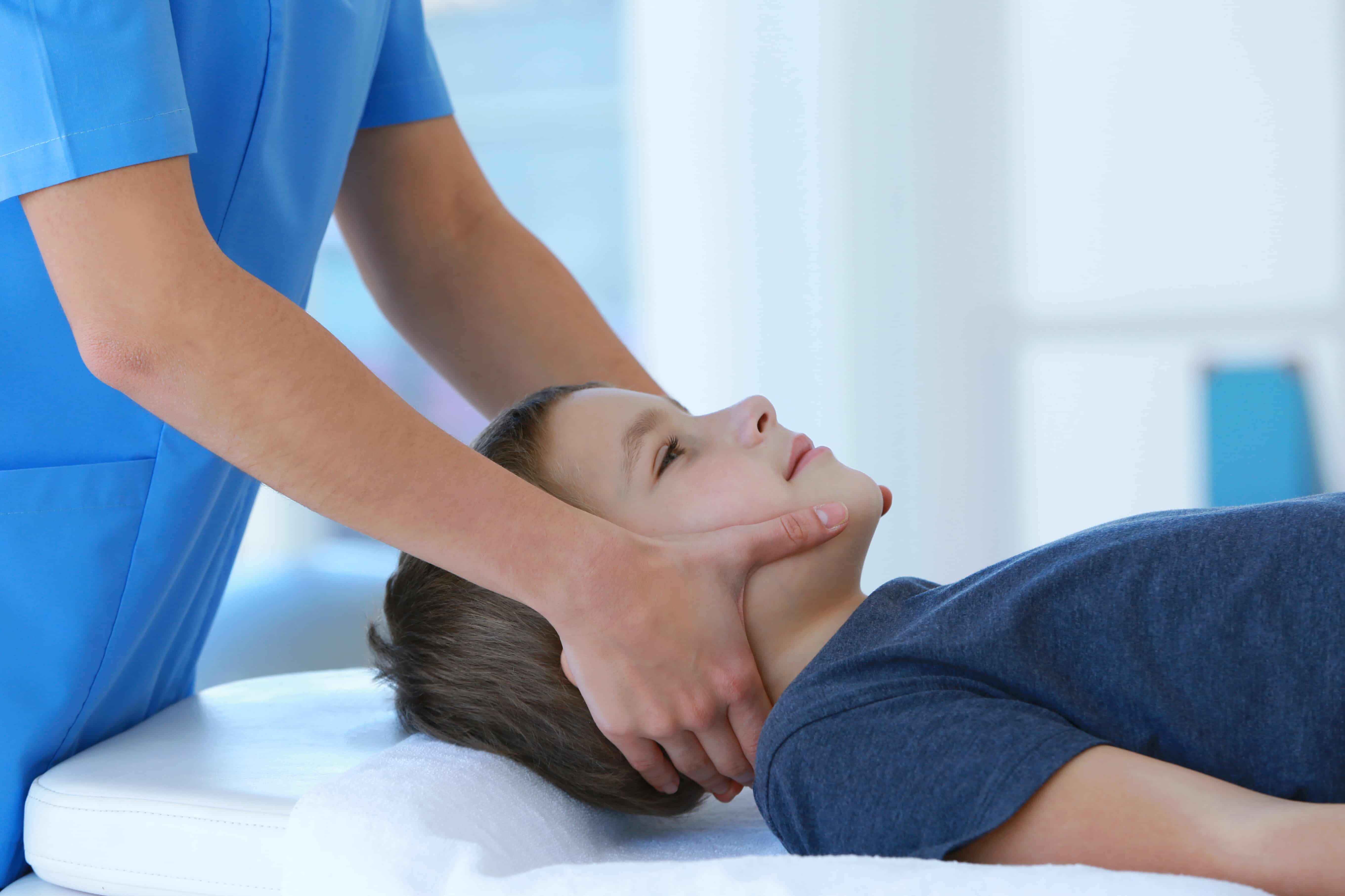 Images Loloyan Chiropractic - Chiropractor Kanata