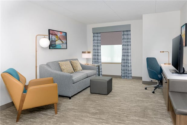 Images Hilton Garden Inn Buffalo Airport
