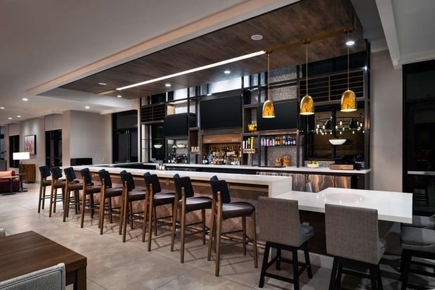 Images Hilton Garden Inn Visalia