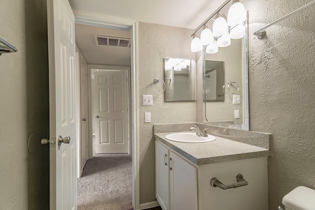 Images Amber Dawn Apartments