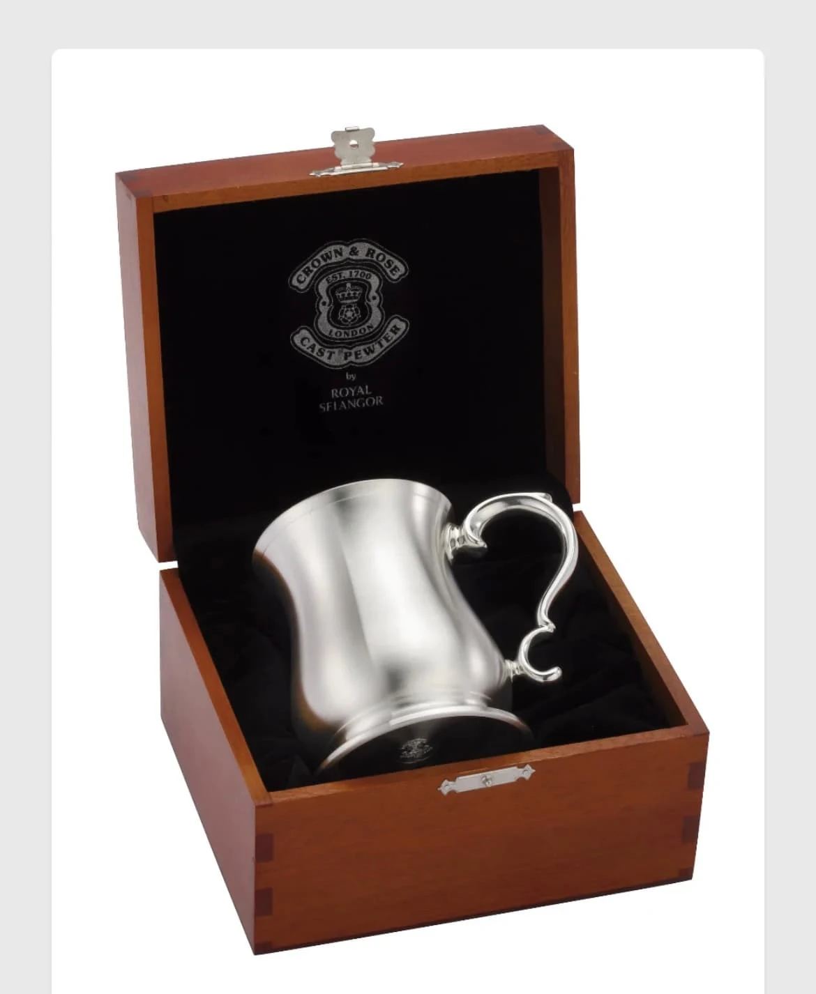 Images Hemel Trophies & Jewellers