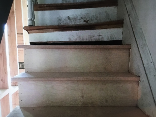 Images Marty Anderson and Associates - Stair Repair