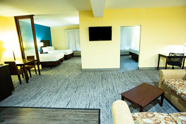 Images Holiday Inn Express & Suites Harrisburg W - Mechanicsburg, an IHG Hotel