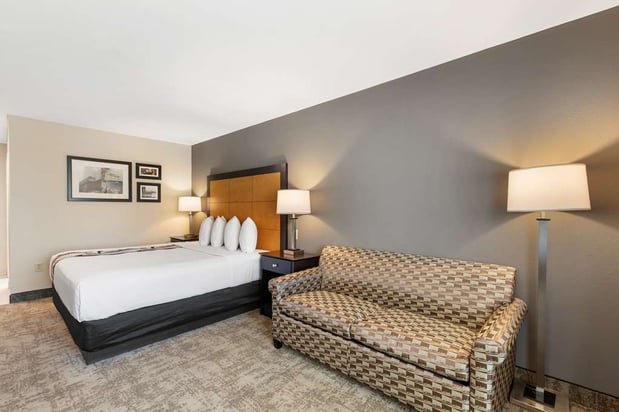 Images Best Western Inn & Suites - Midway Airport