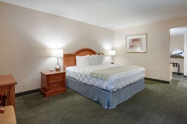 Images SureStay Plus by Best Western Reno Airport