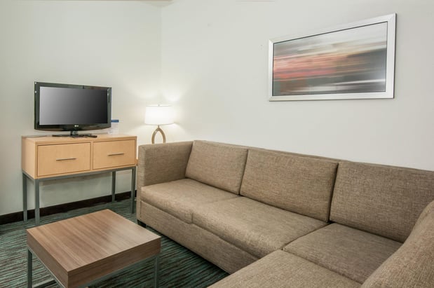 Images Holiday Inn Express & Suites San Antonio Rivercenter Area by IHG