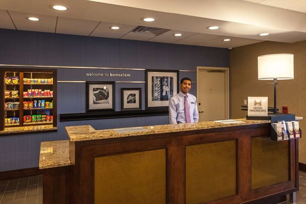 Images Hampton Inn & Suites Philadelphia/Bensalem
