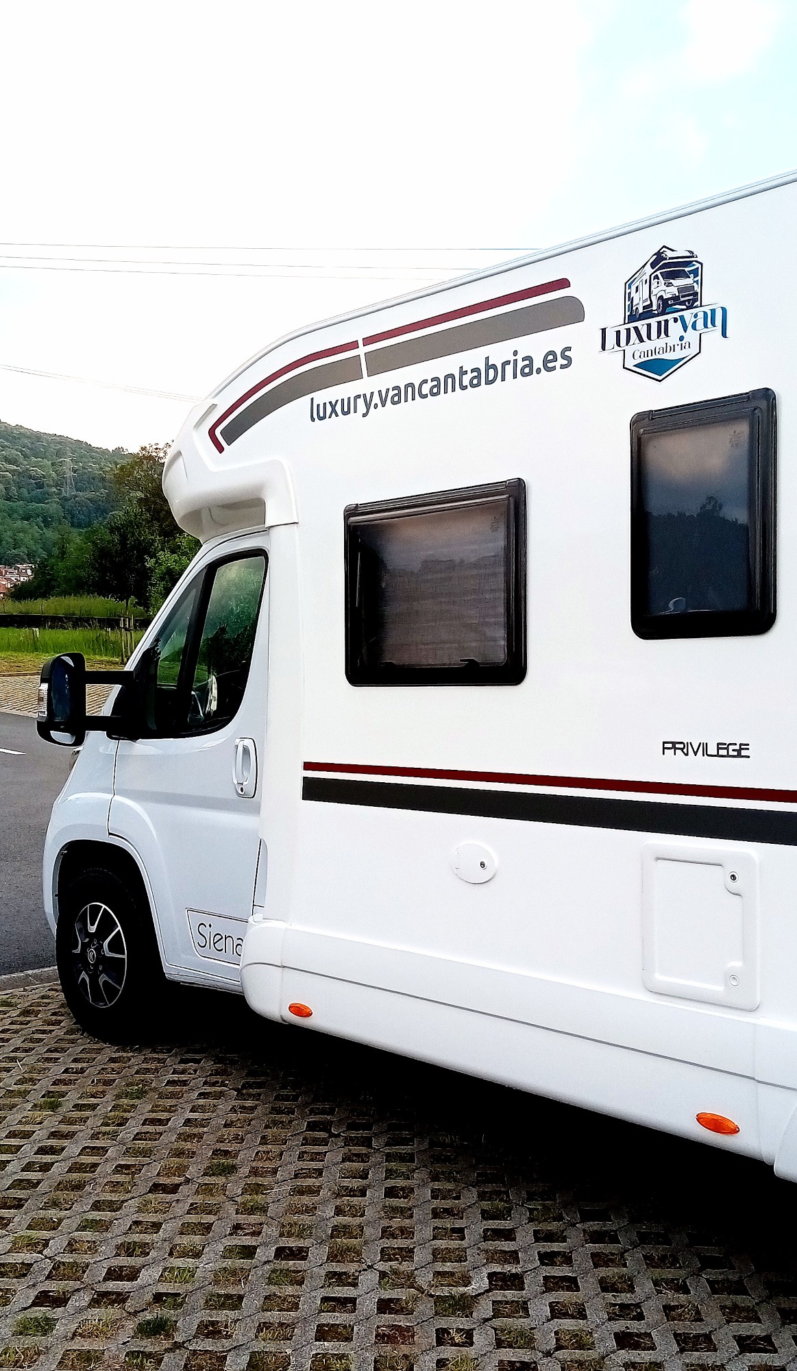 Images Alquiler De Autocaravanas LuxuryVan Cantabria