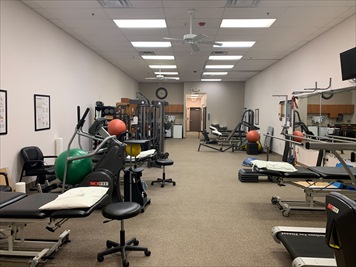 Images Select Physical Therapy - Raytown