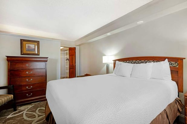 Images Best Western Plus Mid Nebraska Inn & Suites