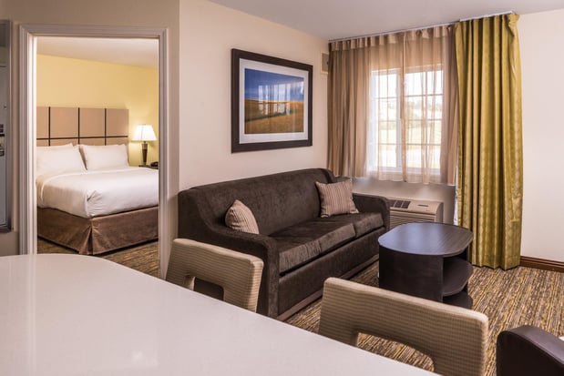 Images Candlewood Suites Kansas City Speedway by IHG