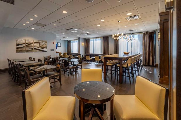 Images Hampton Inn Carlstadt-At The Meadowlands
