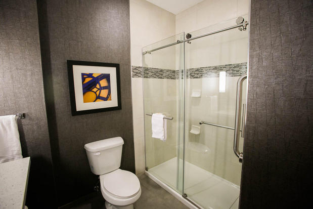 Images Holiday Inn Longview - North, an IHG Hotel