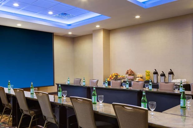 Images Embassy Suites by Hilton Dallas Love Field