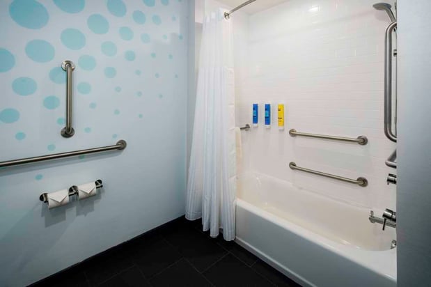 Images Tru by Hilton Goodyear Phoenix West