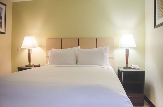 Images Candlewood Suites Houston Medical Center by IHG