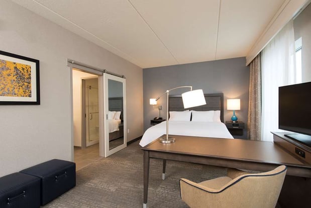 Images Hampton Inn & Suites Grand Rapids Downtown
