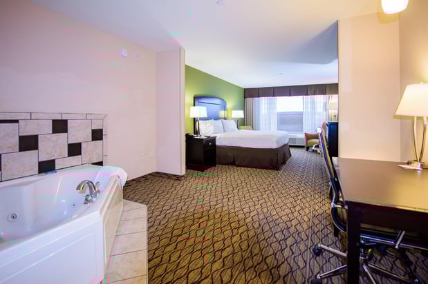 Images Holiday Inn Express & Suites Tulsa South Bixby by IHG