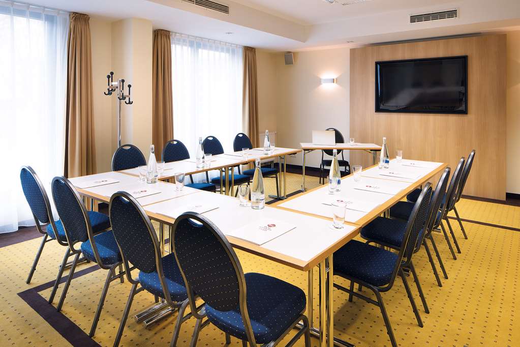 LanzCarré Hotel Mannheim, a member of Radisson Individuals, Heinz Haber Strasse 2 in Mannheim