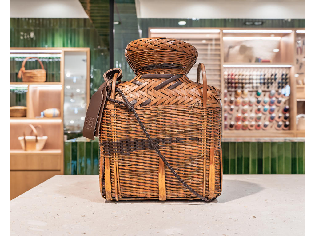 Images ロエベ リクラフト 阪急うめだ本店 8F