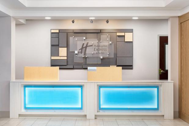 Images Holiday Inn Express & Suites Atlanta - Tucker Northlake by IHG