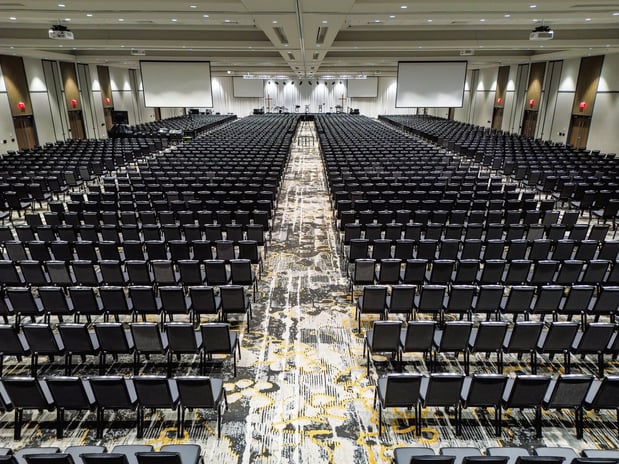 Images Crowne Plaza Kearney by IHG