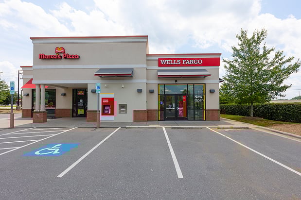 Images Wells Fargo Bank