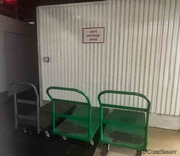 Images CubeSmart Self Storage