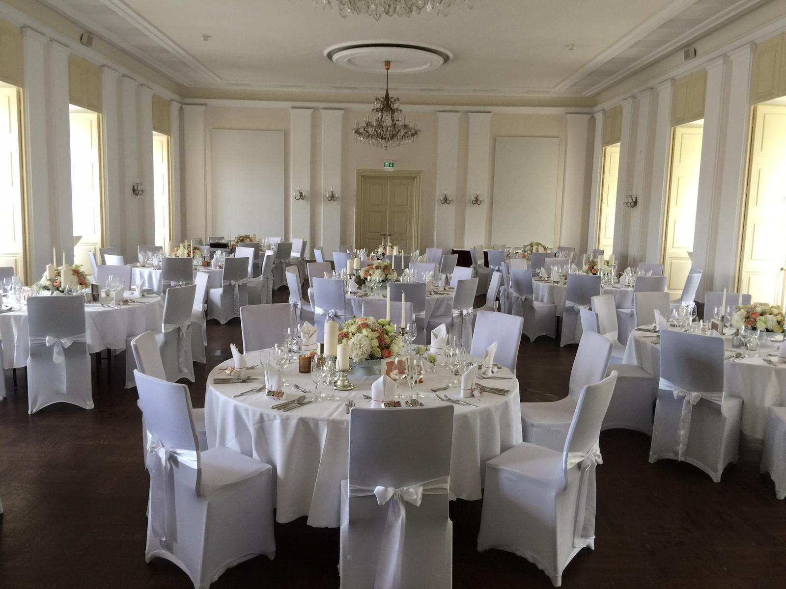 B. Neumann Residenzgaststätten GmbH, Residenzplatz 1 in Würzburg